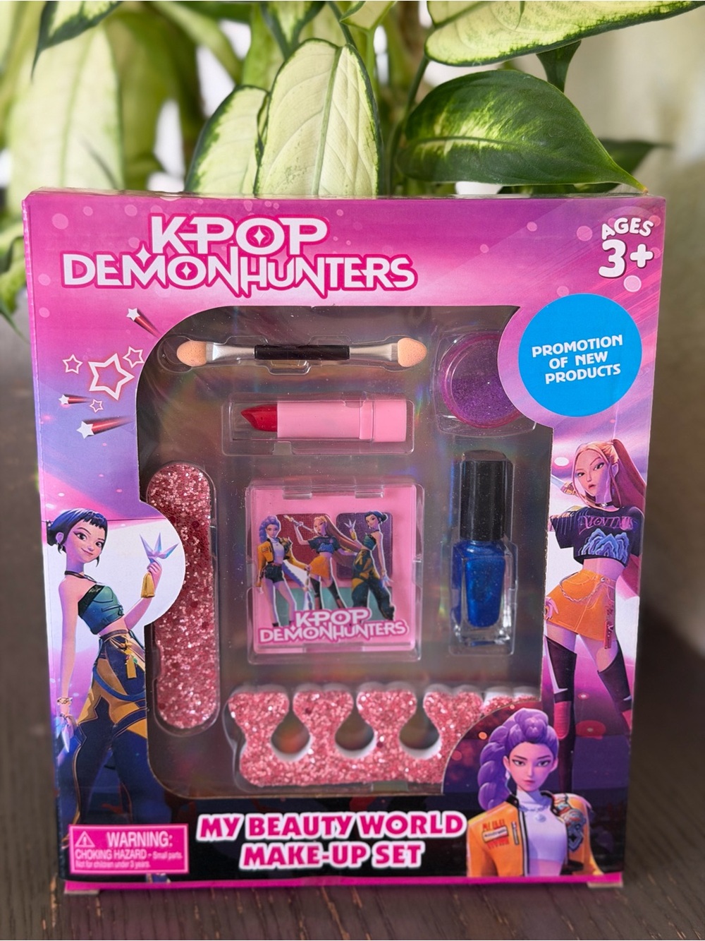 KPOP DEMONHUNTERS My Beauty World Pink Makeup Set